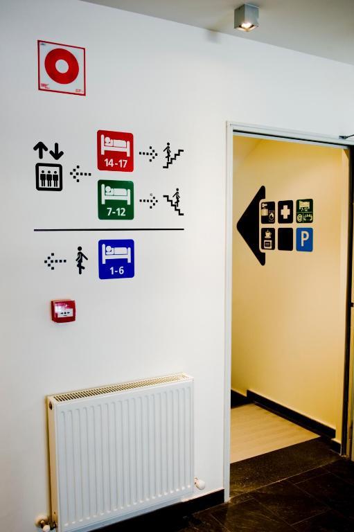 Bbk Bilbao Good Hostel Ngoại thất bức ảnh