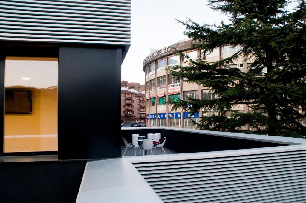 Bbk Bilbao Good Hostel Ngoại thất bức ảnh