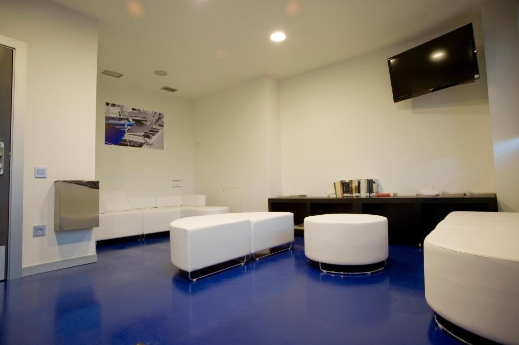 Bbk Bilbao Good Hostel Phòng bức ảnh