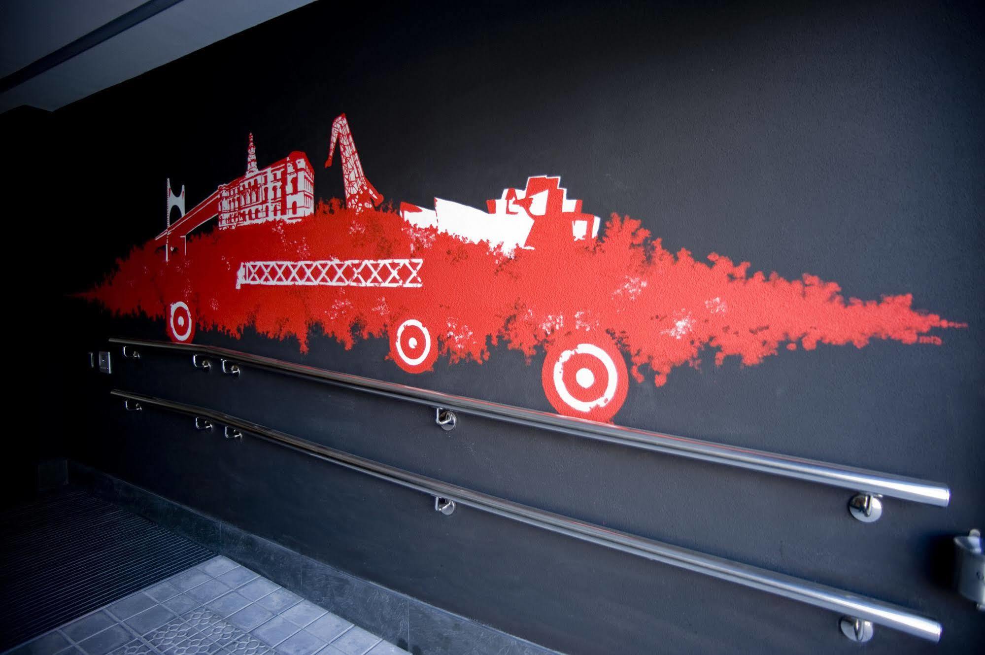 Bbk Bilbao Good Hostel Ngoại thất bức ảnh