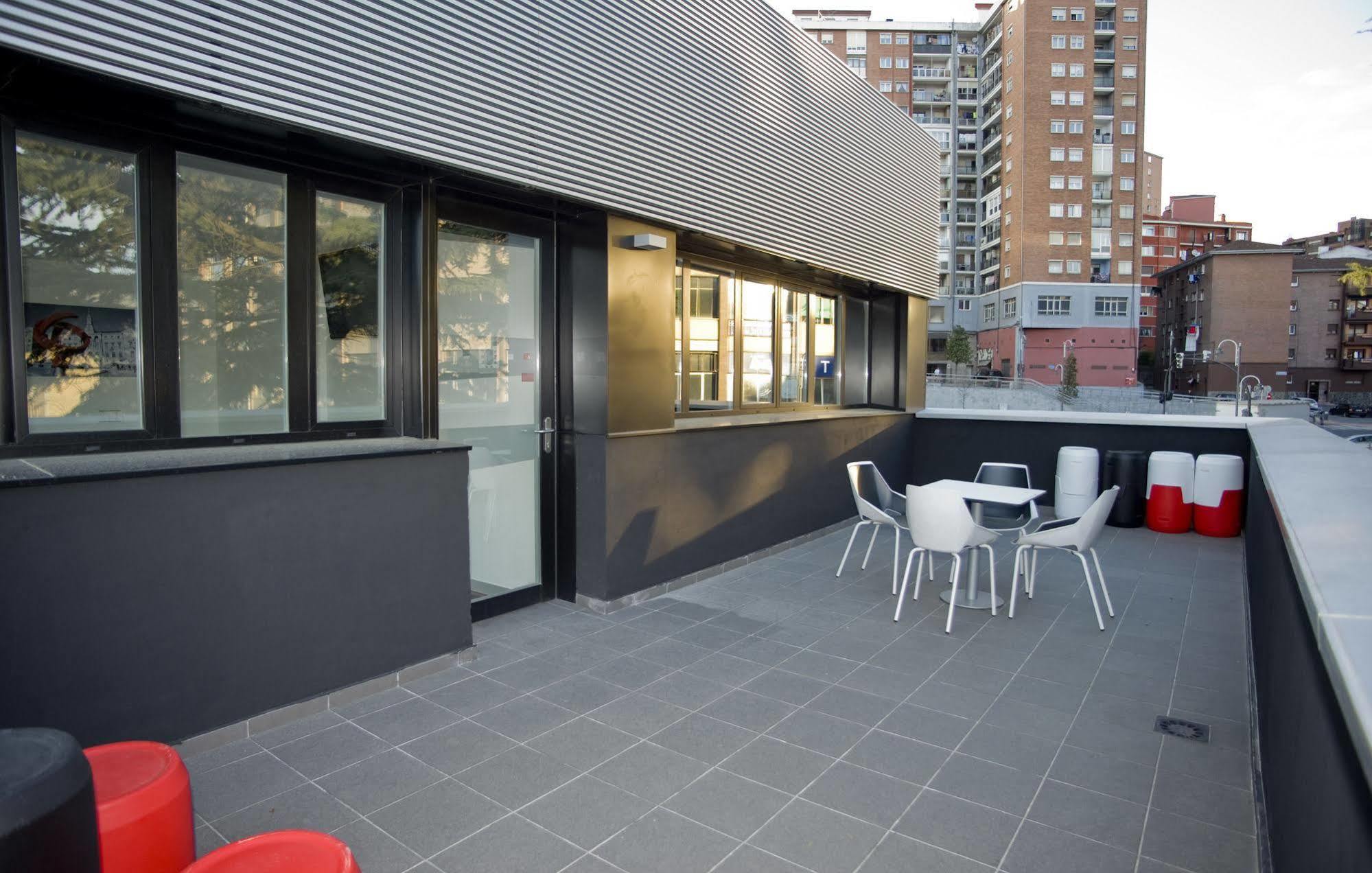 Bbk Bilbao Good Hostel Ngoại thất bức ảnh